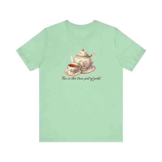 Tea is the True Pot of Gold – St. Patrick’s Day Oscar Wilde-Inspired Unisex T-Shirt ☕🍀✨